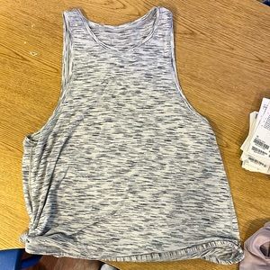 Lululemon workout tank